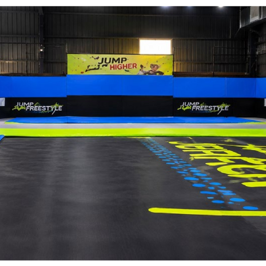KIDS TRAMPOLINE